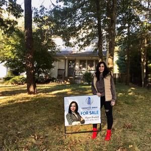 Meet your Posher, Allyson